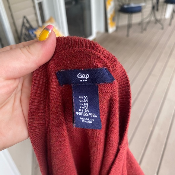 GAP Knit Button-Up Cardigan - Women’s Size M - Picture 9 of 10